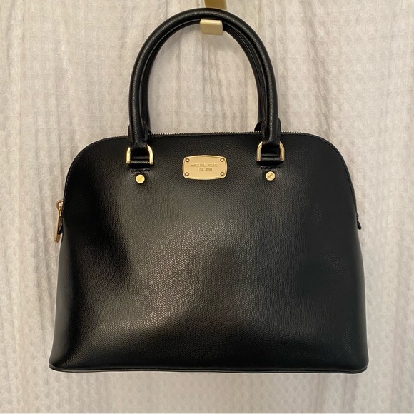Michael Kors Handbags - NWT Michael Kors Y2K Cindy black leather dome satchel